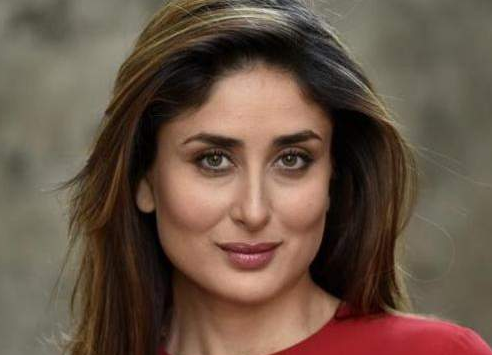 كارينا كابور تخطف الأنظار بصورة جديدة